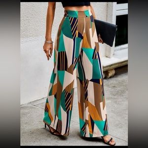 Classic High Waisted Geo Print Wide Leg Pants